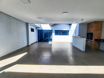 Casa � Venda Centro Assis | Su�te, Gourmet e 3 Vagas